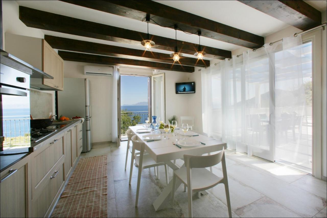Villa Antonia - Vasca Idromassaggio Terrazza Vista Mare Сан Вито ло Капо Екстериор снимка