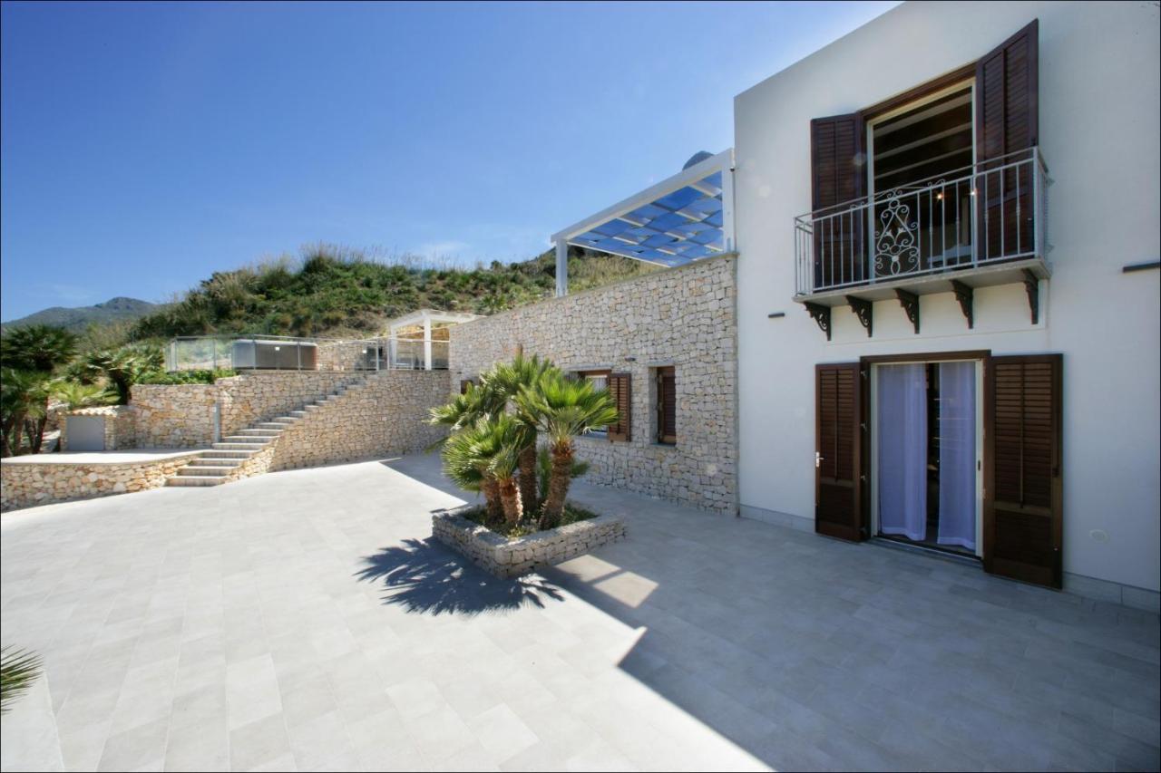 Villa Antonia - Vasca Idromassaggio Terrazza Vista Mare Сан Вито ло Капо Екстериор снимка